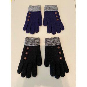 Kids Knit Gloves With Button Accent In Black & Navy